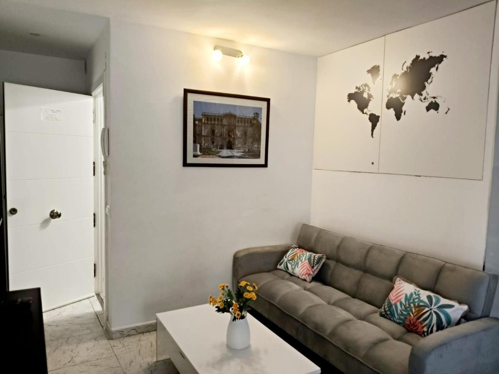 Apartamento La Doncella Alcalá de Henares Dış mekan fotoğraf